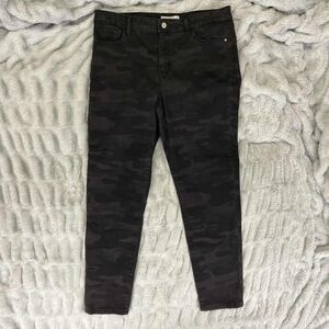 Social Standard Jeans Womens 12 Black Camo Ankle Skinny Stretch Grunge Modern